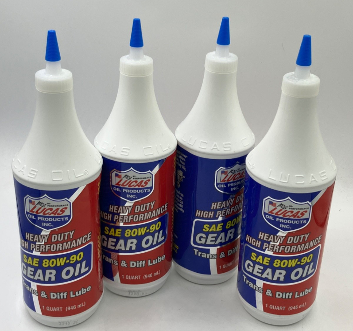 4 Pack 32 Oz each – Lucas Oil SAE 80W-90 Gear Oil Heavy Duty High Performance