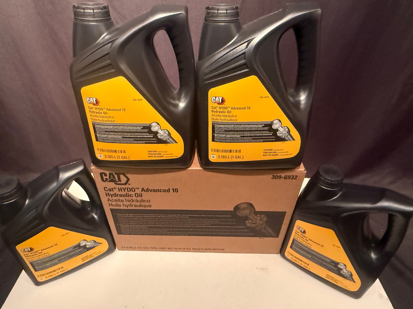 4-1 Gal CAT Caterpillar HYDO Advanced 10 Hydraulic Fluid Oil Skidsteer Excavator