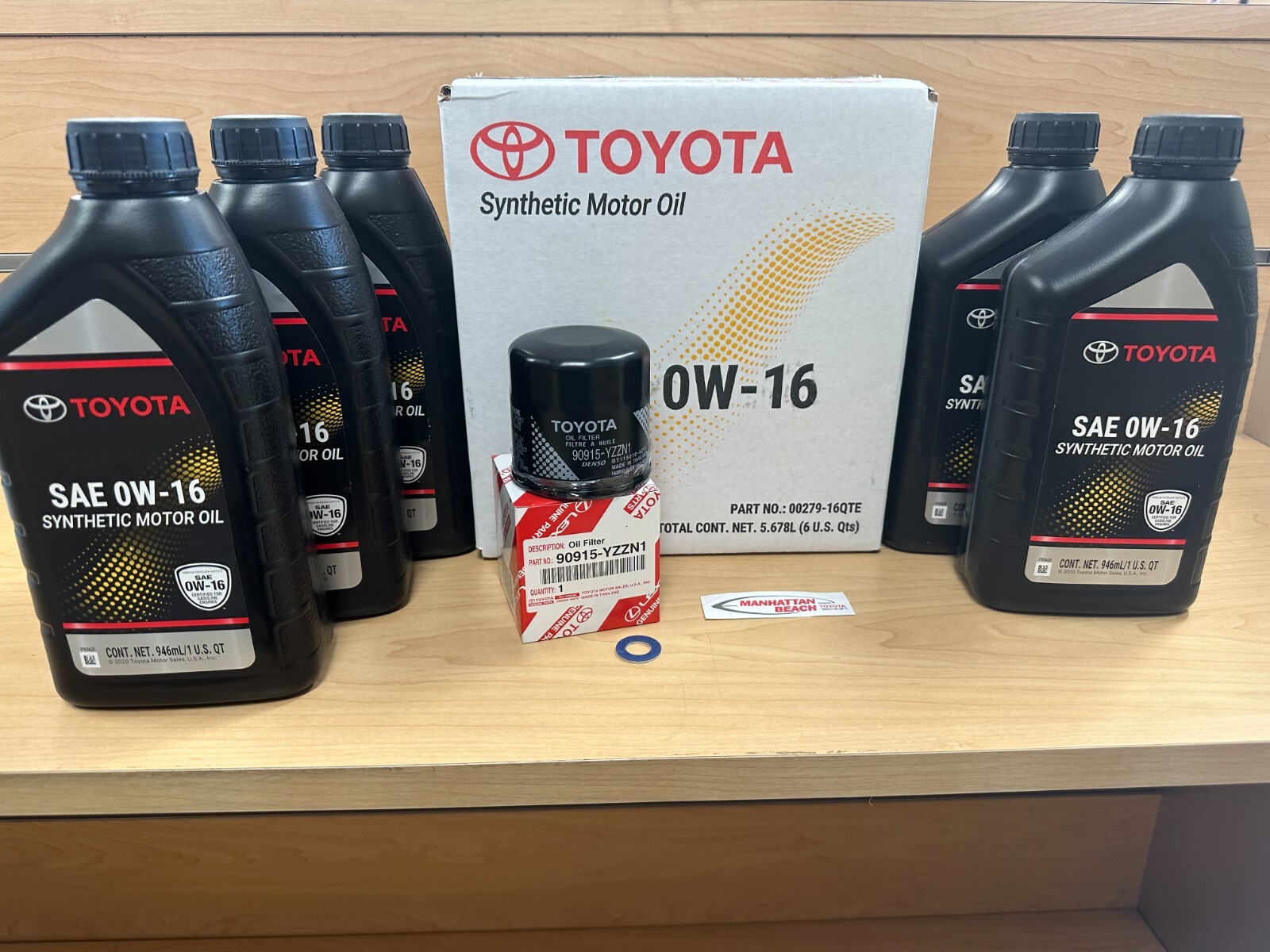 GENUINE TOYOTA 0W16 MOTOR OIL 5 QUARTS AND 90915-YZZN1 OIL FILTER & GASKET RAV4