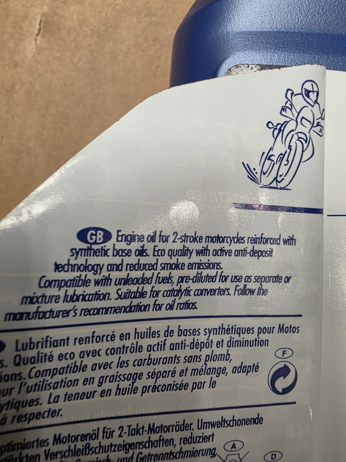 ELF Moto 2 HP ECO 2 Stroke Oil, Synthetic Fortified, Injector or Pre-Mix