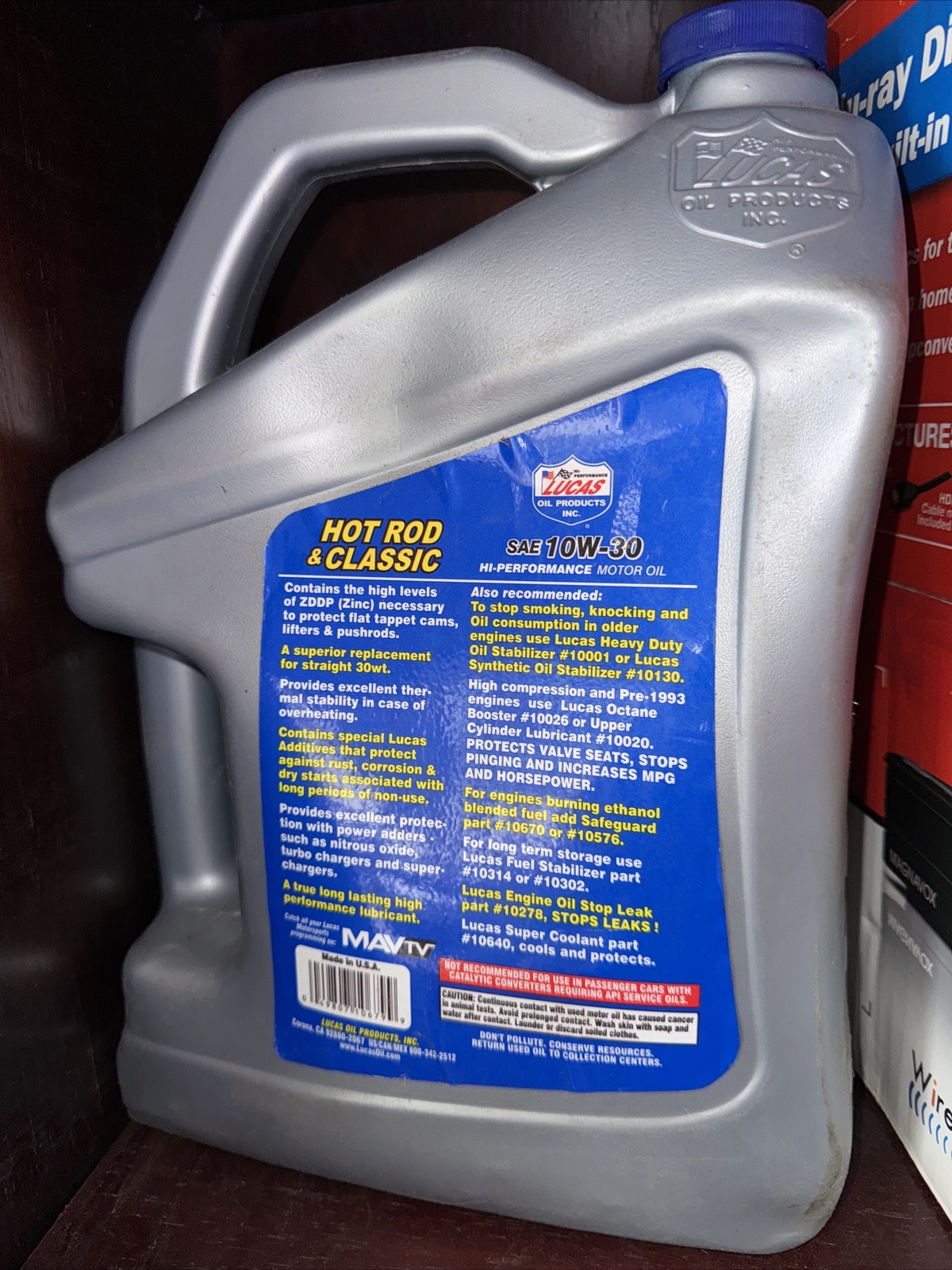Lucas Oil 10679 Sae 10w-30 Hot Rod Oil 5 Quart