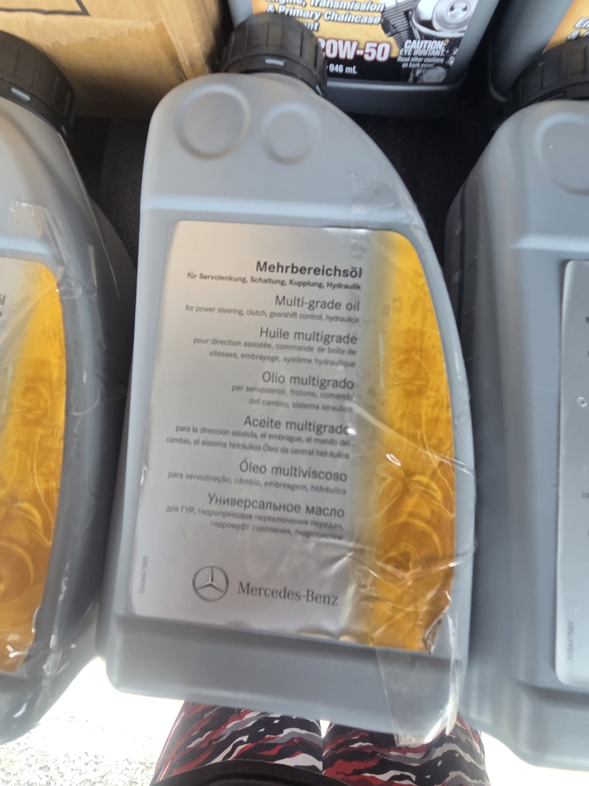 3 Pack Genuine Mercedes Benz Multi-grade oil A001989240309 (1 QT)