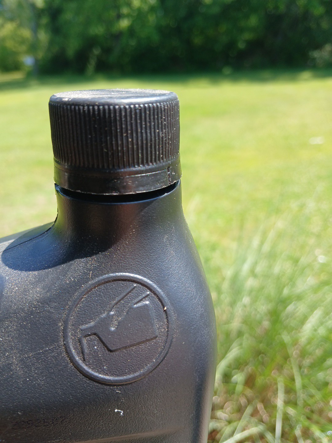 Lot 2 – John Deere Turf-Gard SAE 10W-30 Engine Oil TWO Quarts – Full Sealed –
