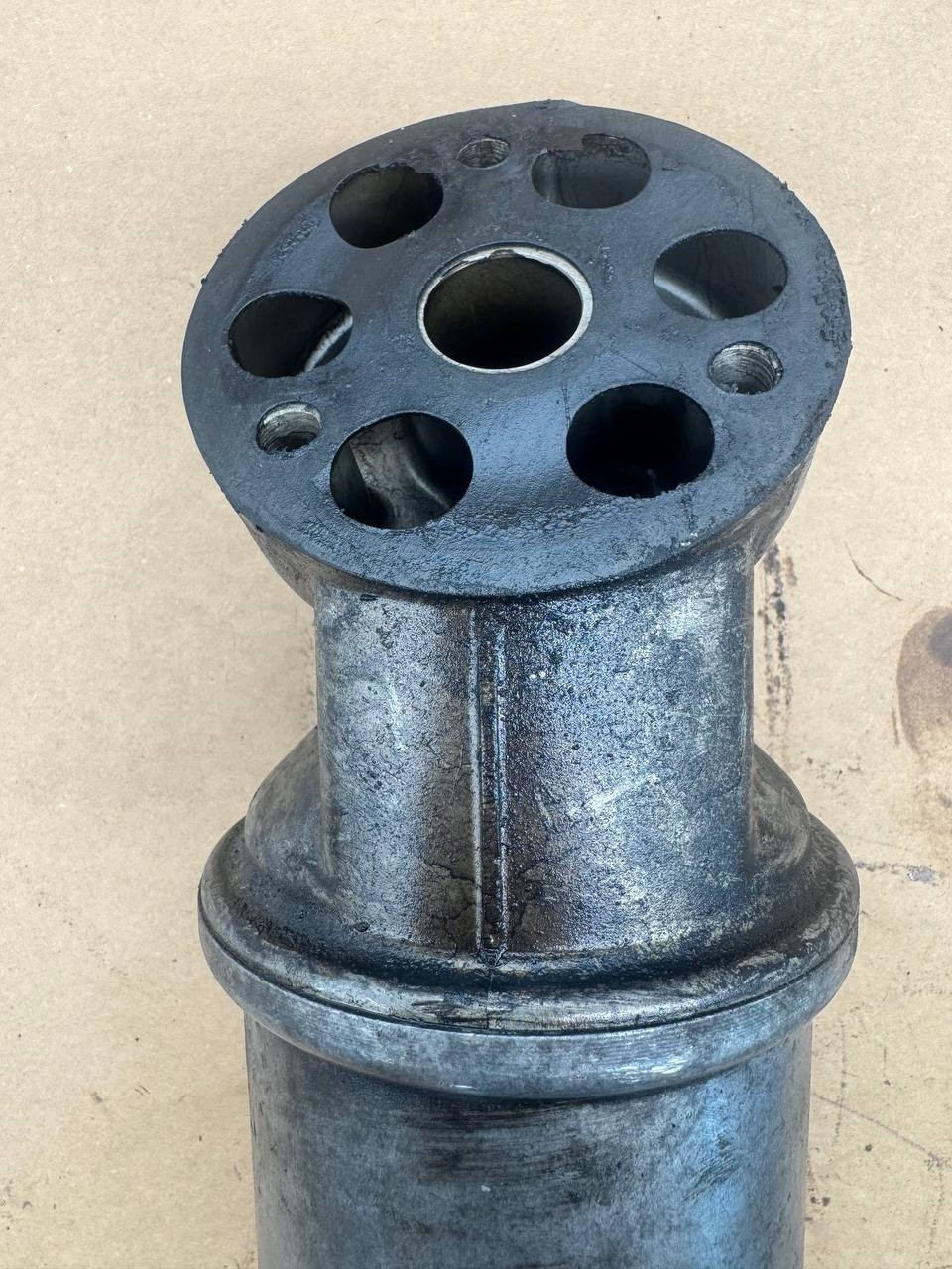 Mercedes Benz C107 R107 Oil Filter Housing 1161840309 H130