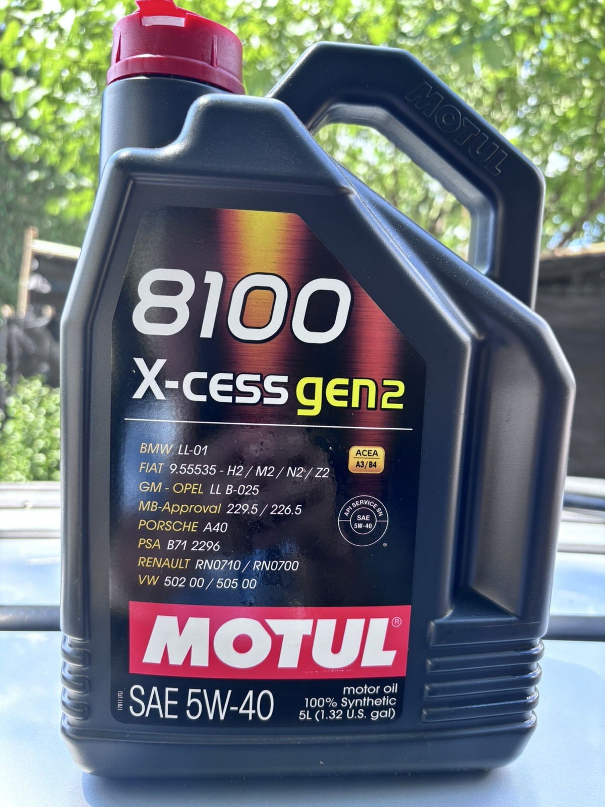Motul (109776) 8100 X-Cess Gen2 5W40 – 100% Synthetic Engine Oil – 5 Liter