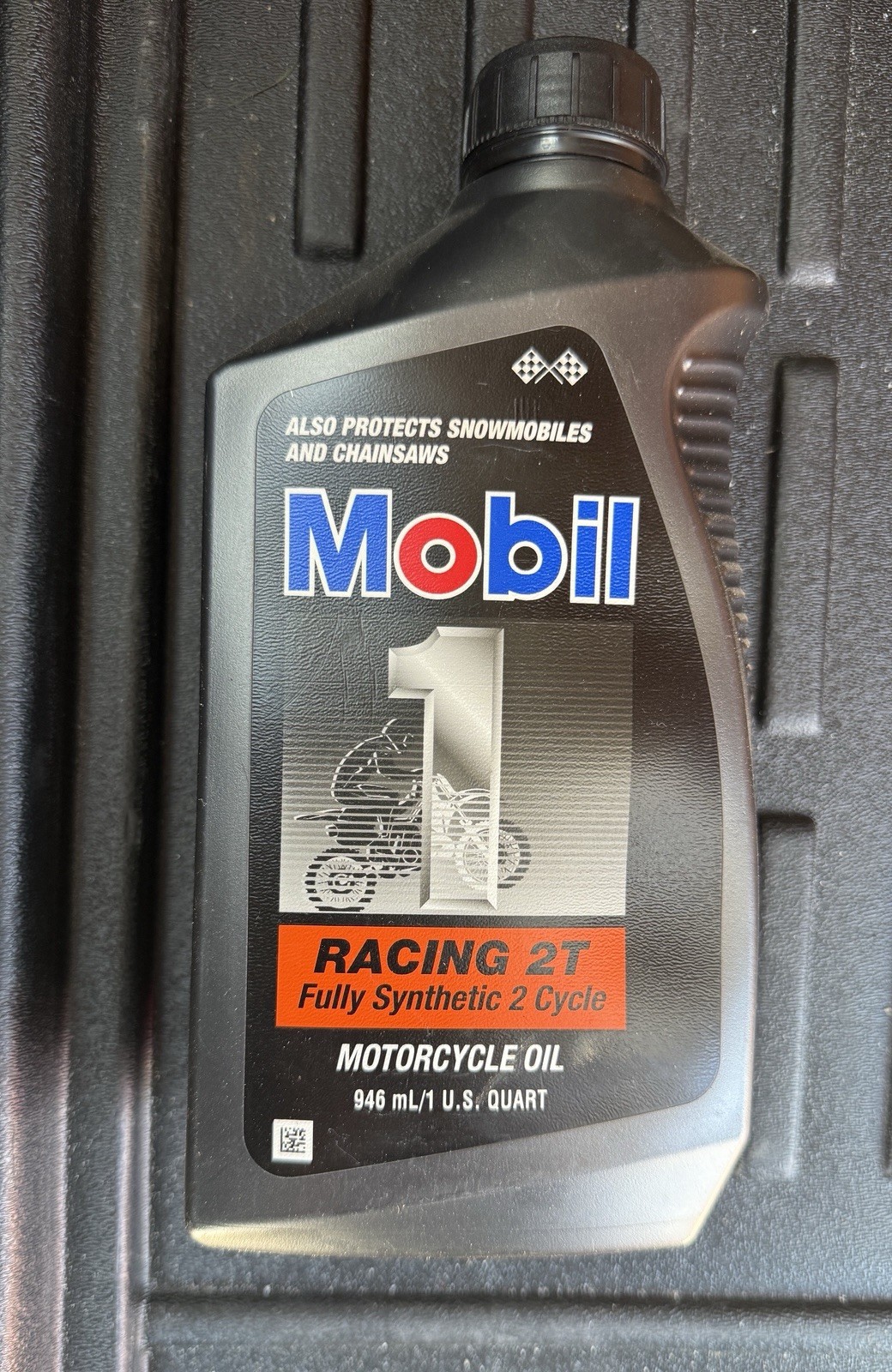 Mobil Racing 2T Motorcycle Oil Fully Synthetic 2 Cycle 1 Quart