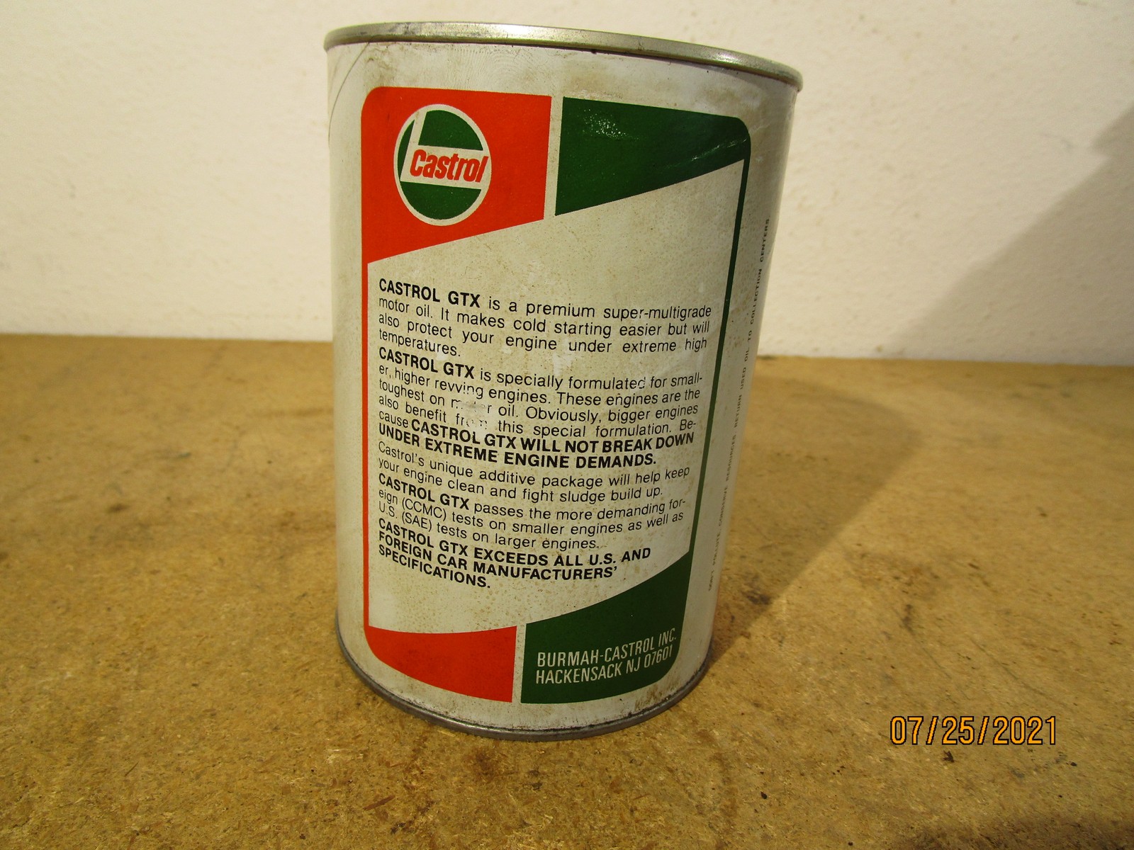 Vintage Castrol GTX Super Multi Grade Motor Oil 10W40 112