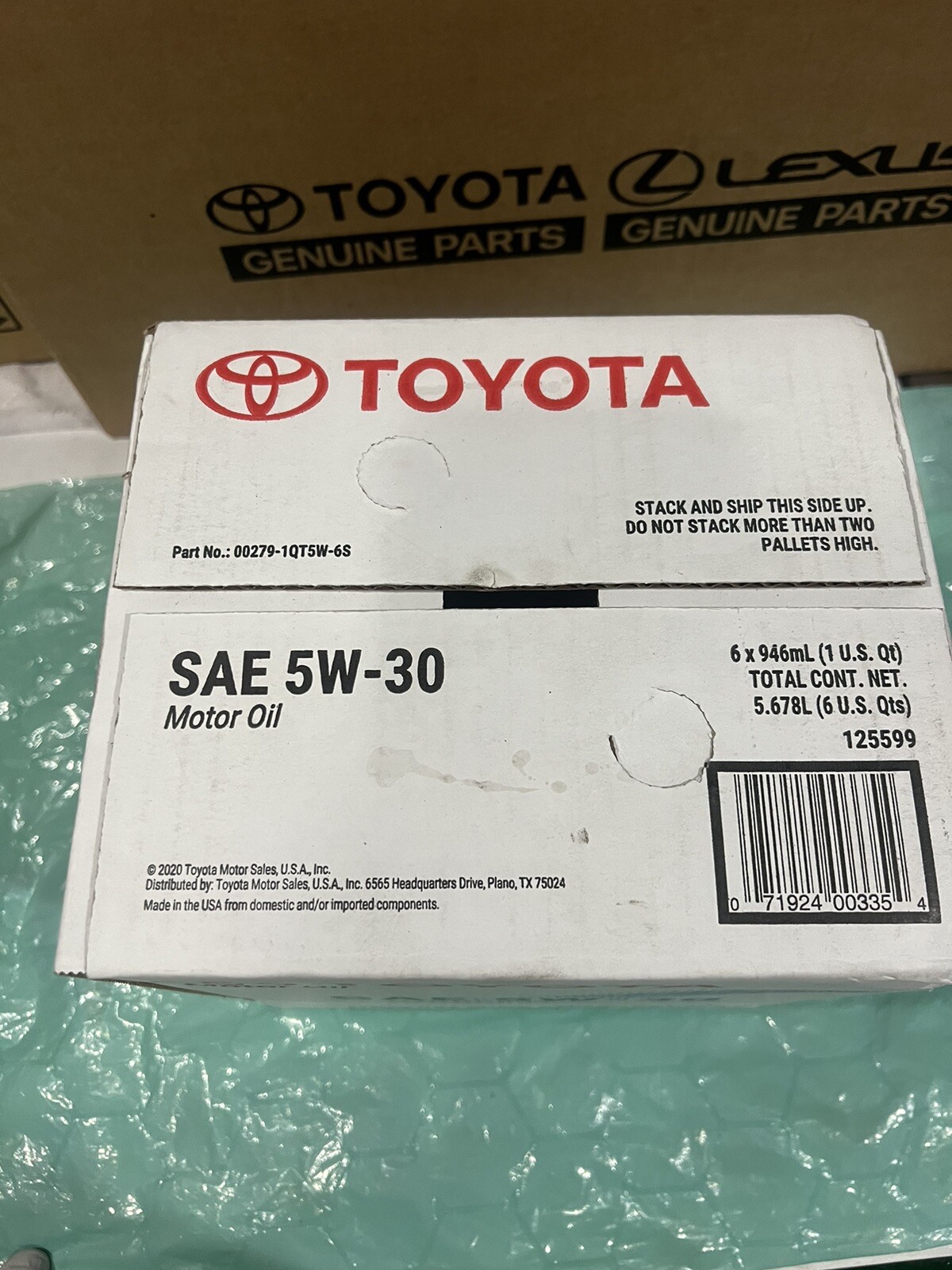 Toyota Motor Oil SAE 5W30 Case ( 6 Quarts )