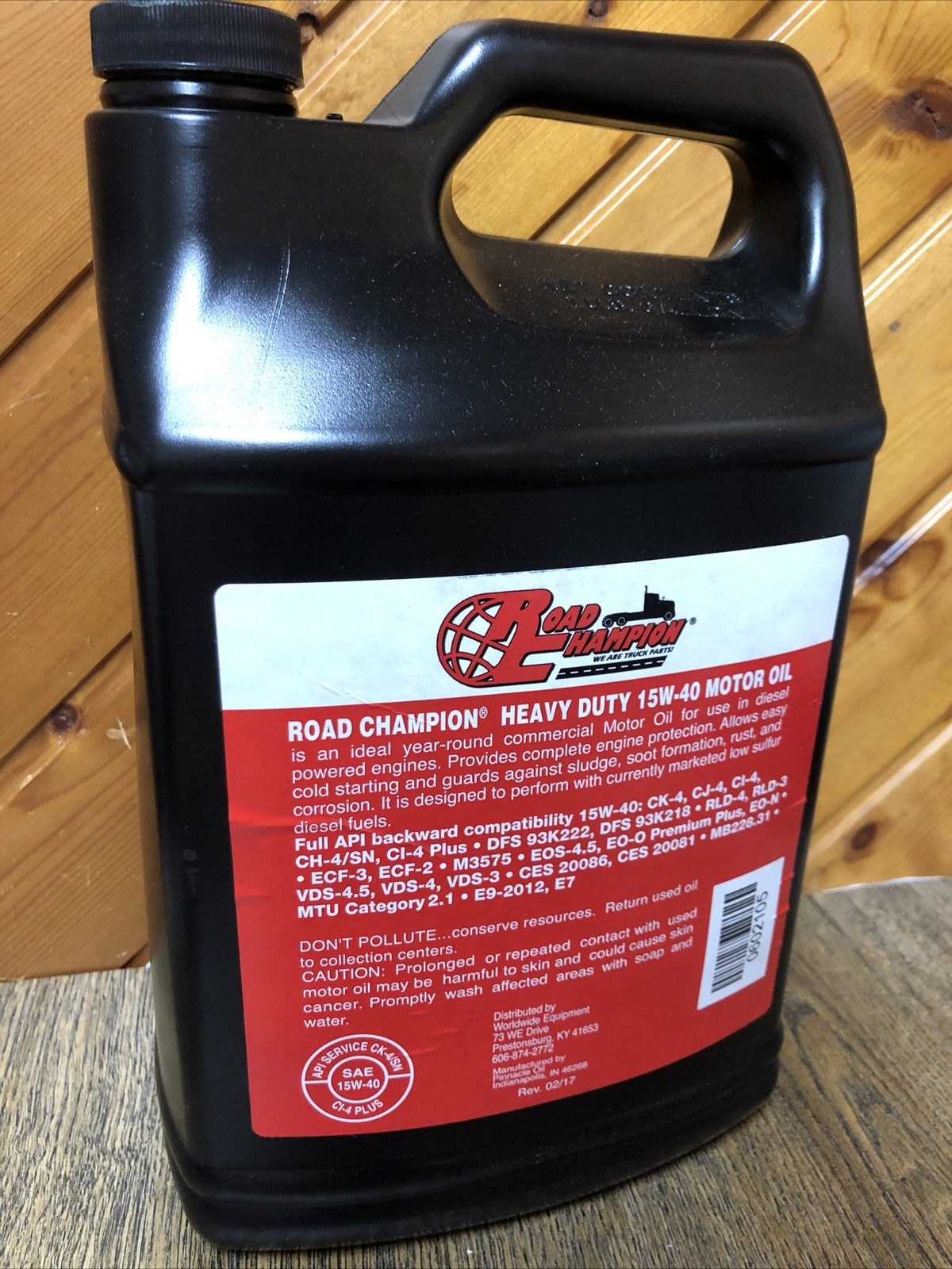 Road Champion Ultra 15W-40 Motor Oil For Gasoline And Diesel Engines One Gallon