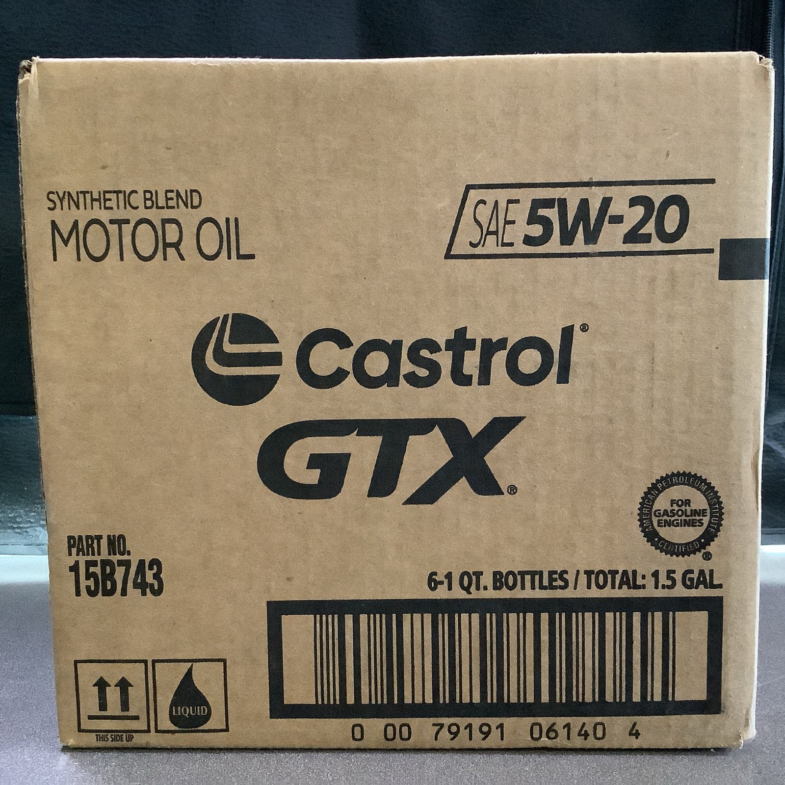 Castrol 15B743 GTX Motor Oil, 5W-20, 6 Pack of 1 Qt.