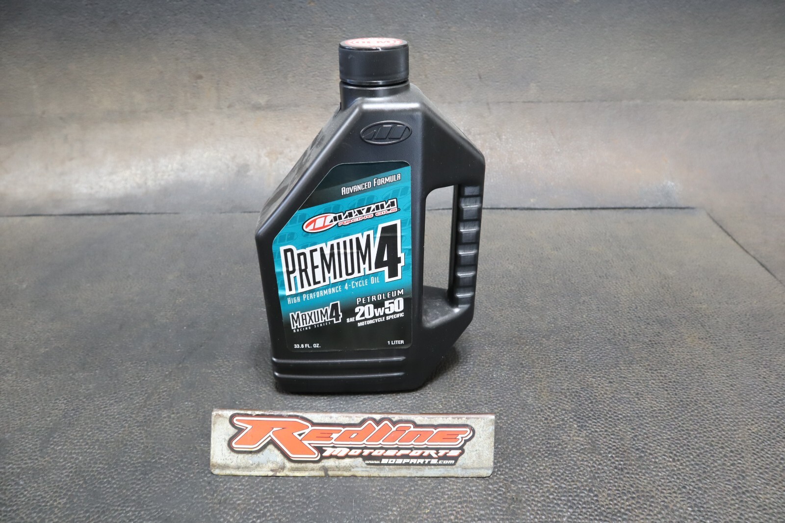 MAXIMA RACING PREMIUM 4-CYCLE ENGINE OIL 20W50 1 LITER 35901