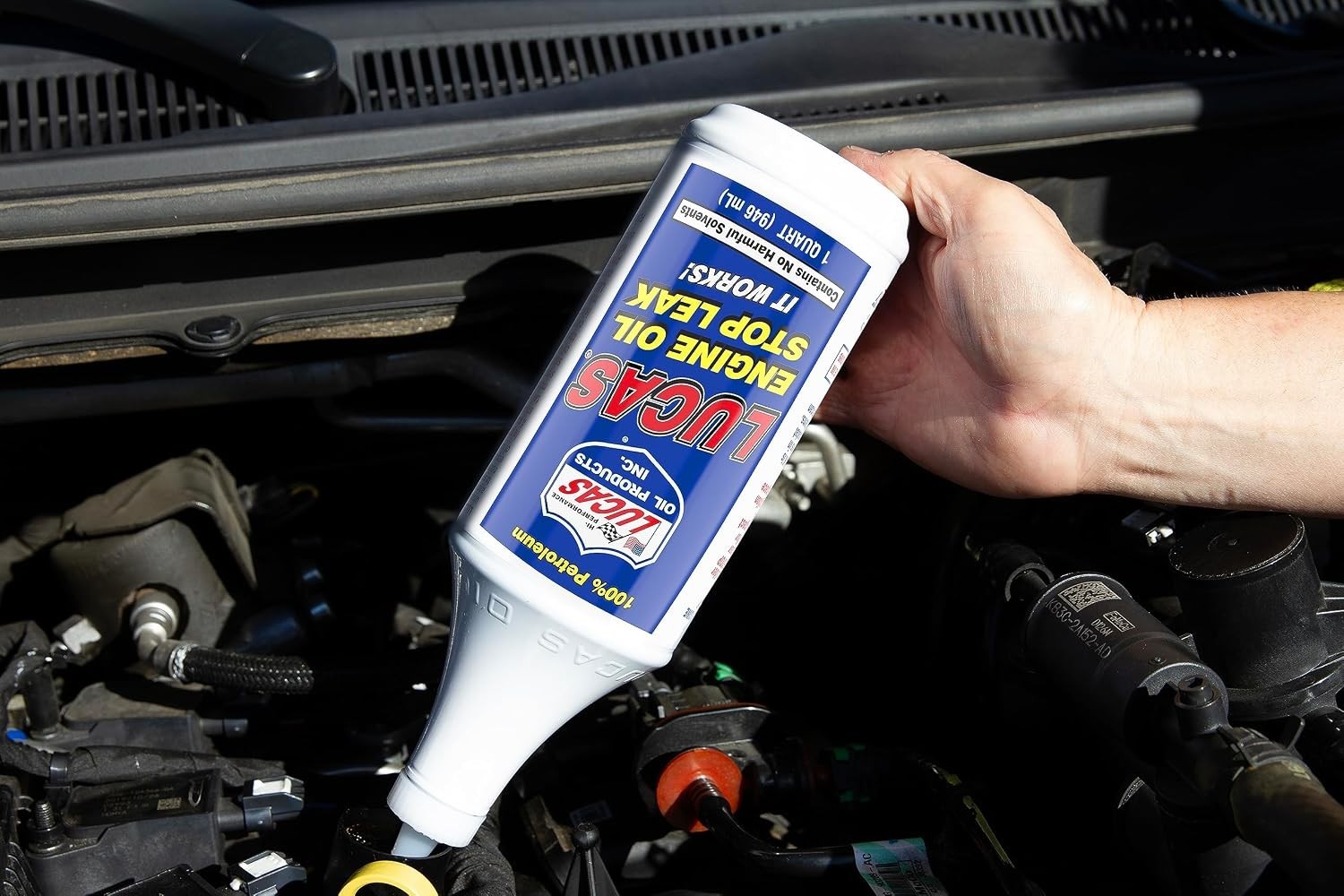 Engine Oil Stop Leak – 1 Quart, Protect Your Engine with Lucas Additives