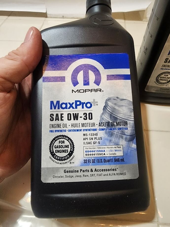 3x MOPAR MaxPro+ SAE 0W-30 Full Synthetic Engine Oil Gasoline 68444159AA 946ml