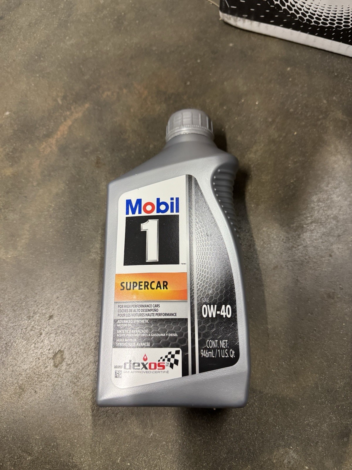 Mobil 1 Full Synthetic Motor Oil OW-40 Brand New Unopened Car oil 6 Quarts