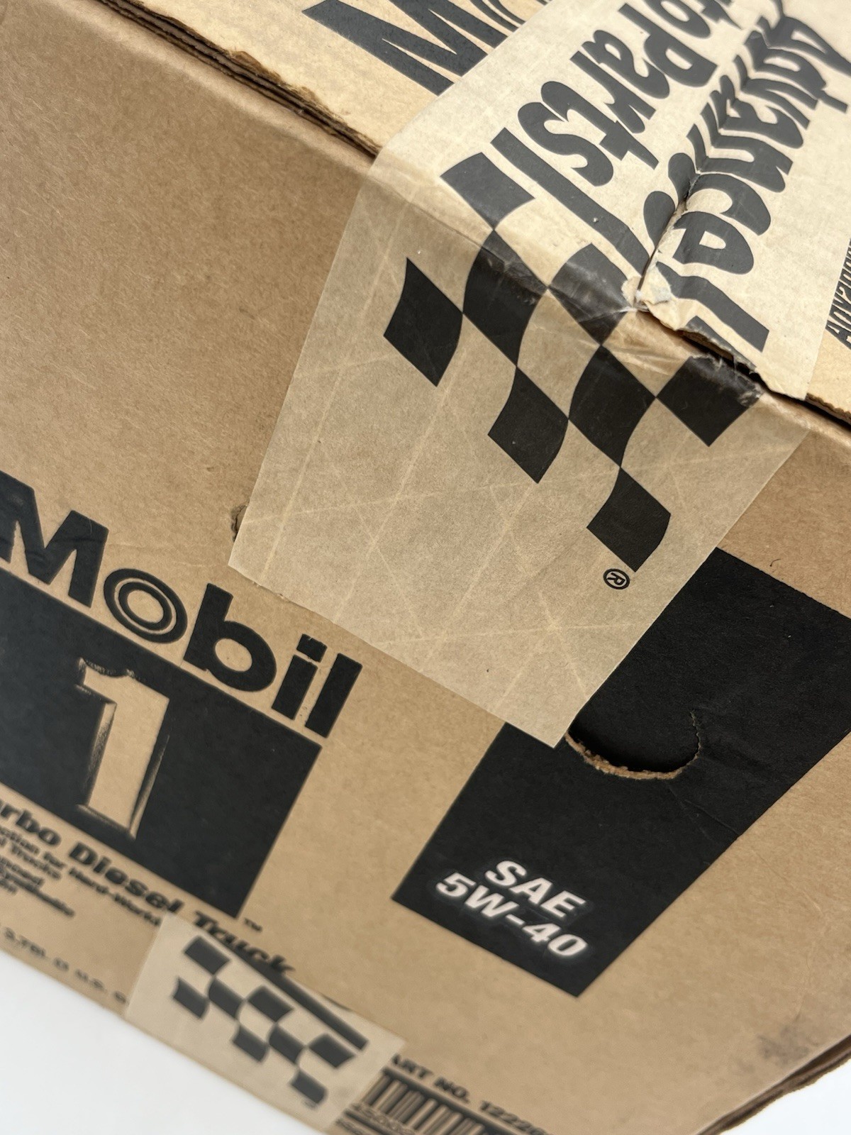 Mobil 1 127097 Turbo Diesel Truck Oil SAE 5W-40, 1 Gallon, Case of 3