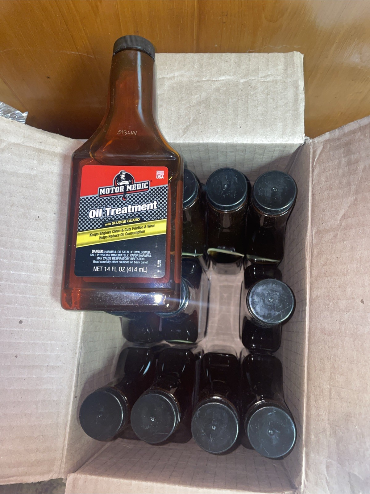 Bulk Motor Medic Oil Treatment w Sludge Guard / x12 14 fl oz Bottles