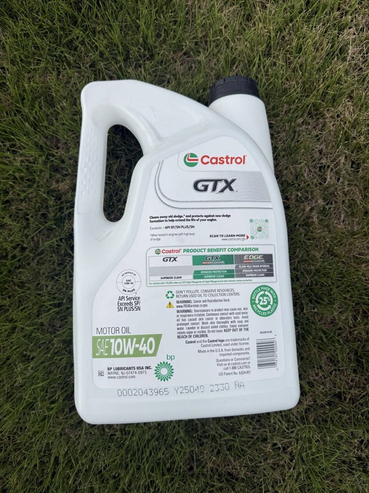 Castrol GTX 10W-40 Conventional Motor Oil, 5 Quarts, 1 Pack Base Oils Anti-Wear