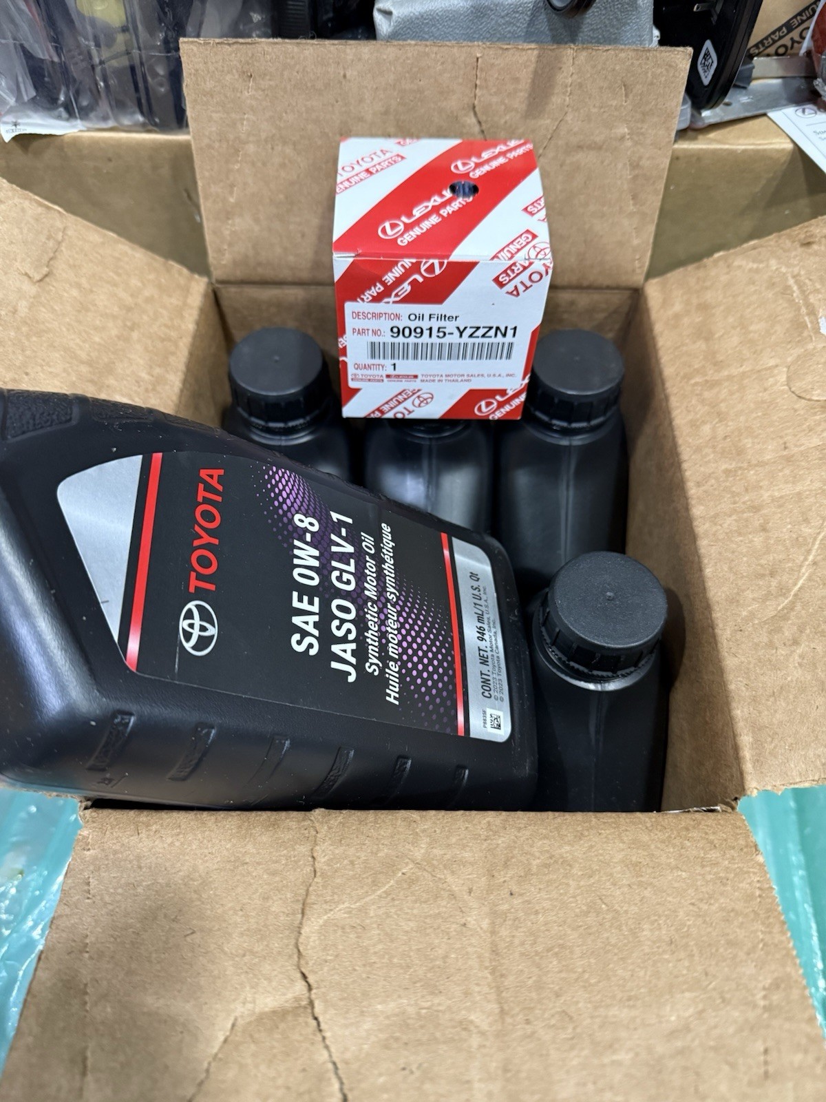 2024-2025 TOYOTA Crown/ Signia 0W-8 SYNTHETIC MOTOR OIL JASO GLV-1 ,OEM NEW