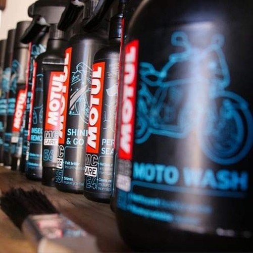 Motul E1 Wash And Wax Spray 400Ml