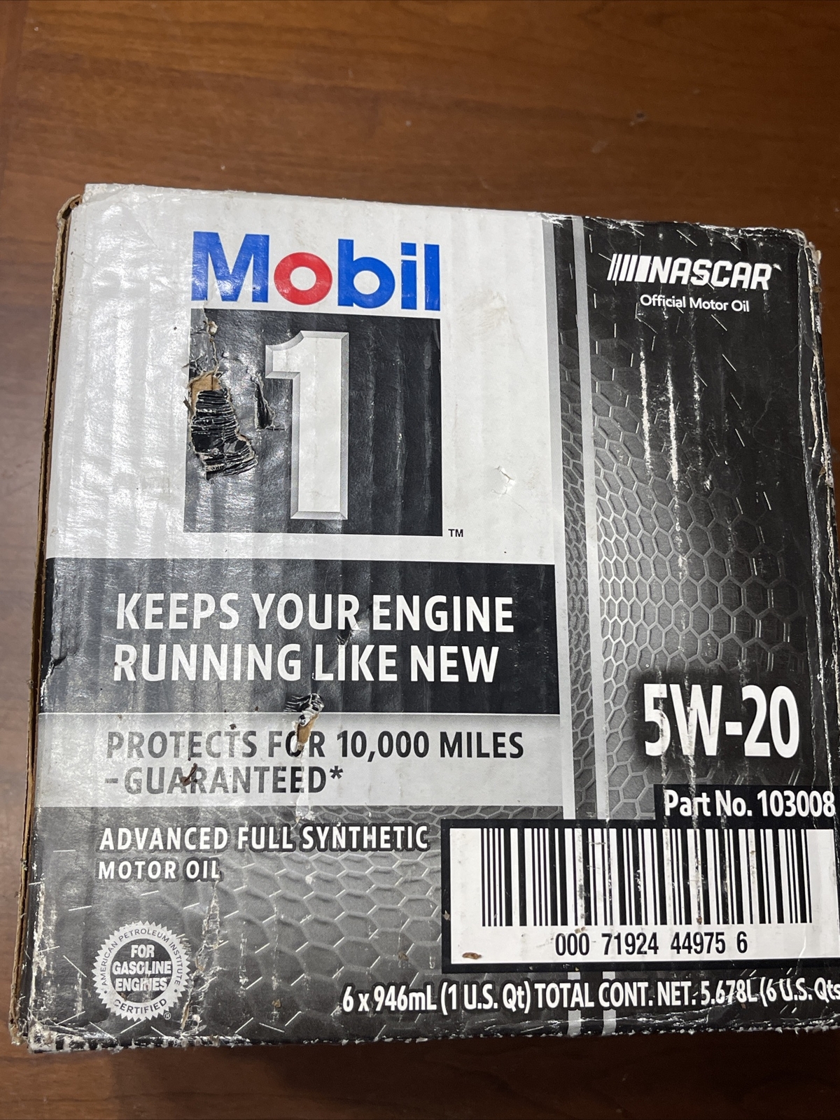 Mobil 1 103008 5W-20 Advanced Full Synthetic Motor Oil – CASE of 6 quarts
