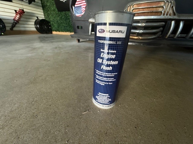 (1) Subaru Engine Oil Flush SOA868V9290 500 ml – same as dealership genuine