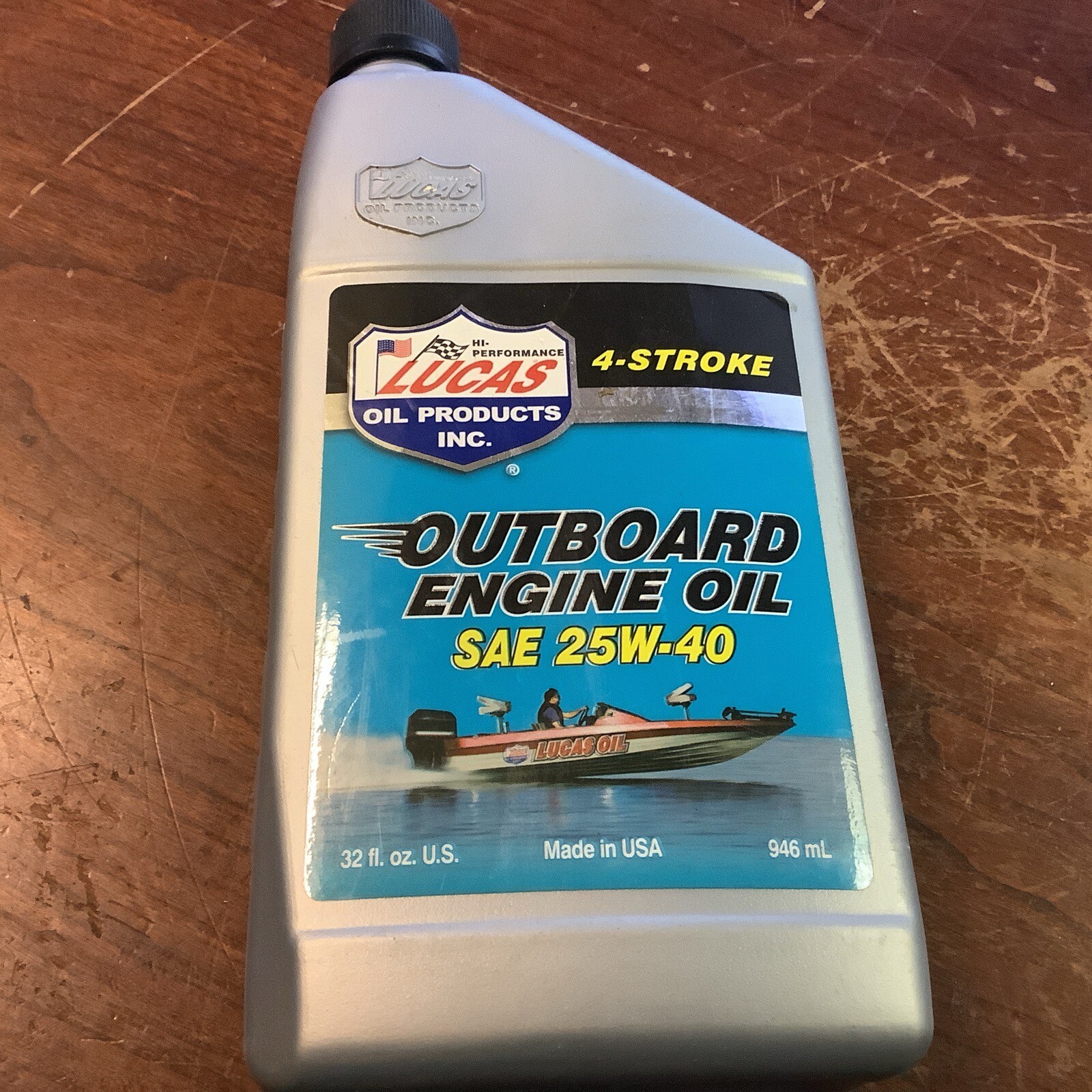 Lucas Oil Products 4-Stroke Outboard SAE 25W-40 32oz 10677